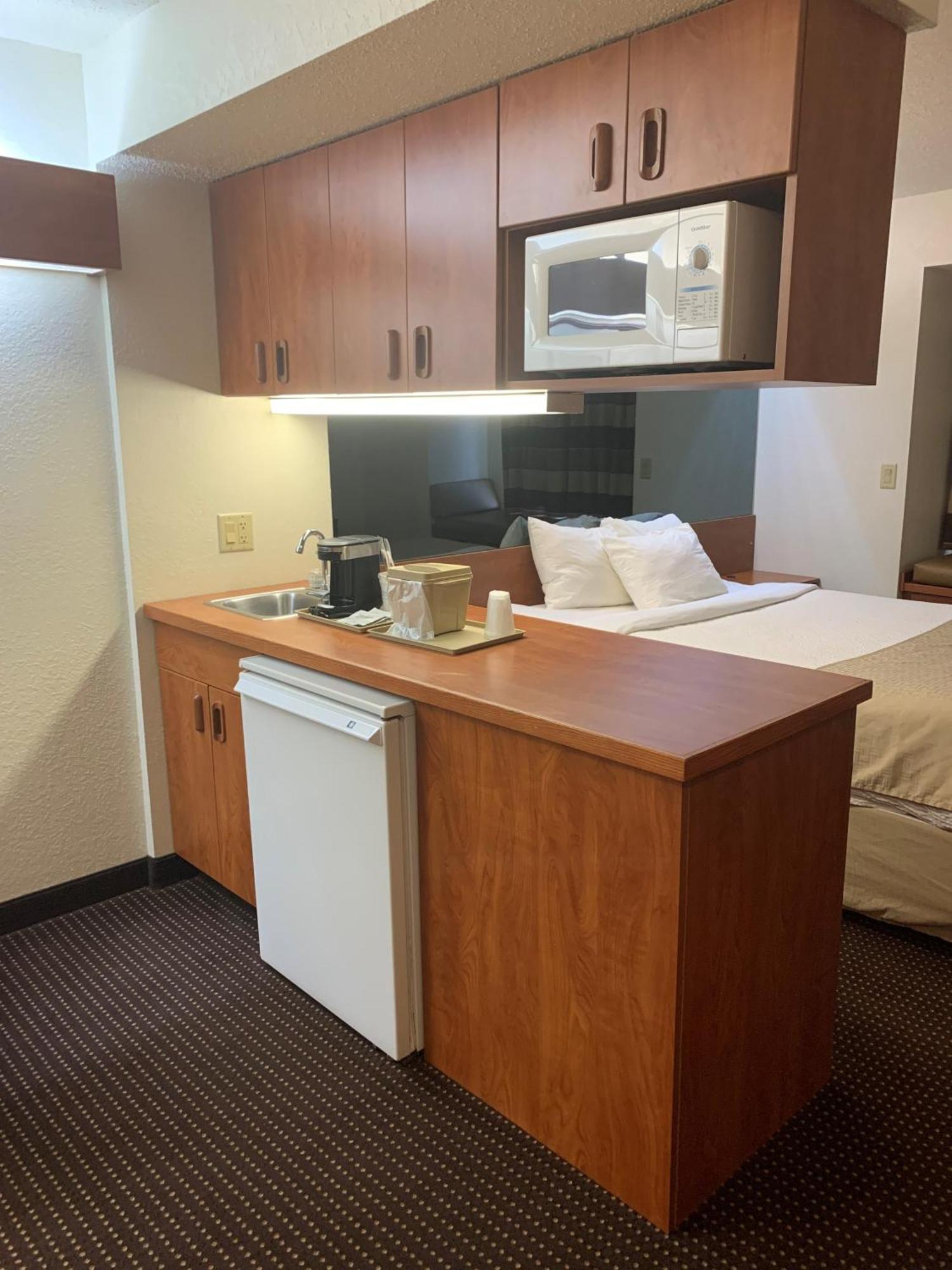 Microtel Inn & Suites By Wyndham Rice Lake Luaran gambar